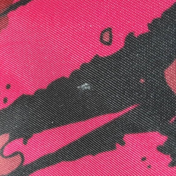 Henri Bendel Camo Floral Nylon Tote Bag - Picture 14 of 16